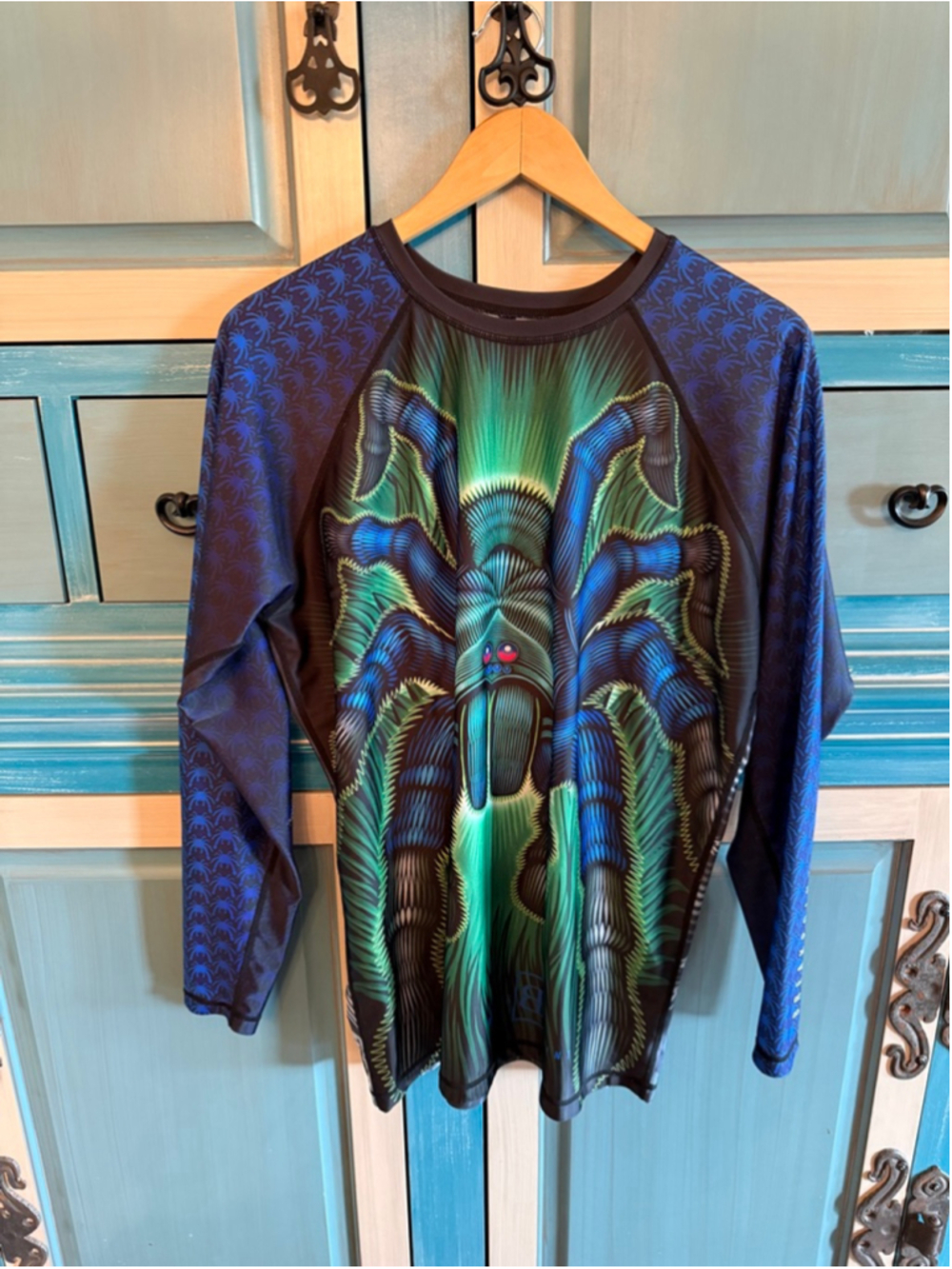 Unisex Breakpoint Long Sleeve Tee L Blue Green Psychedelic Spider Graphic
